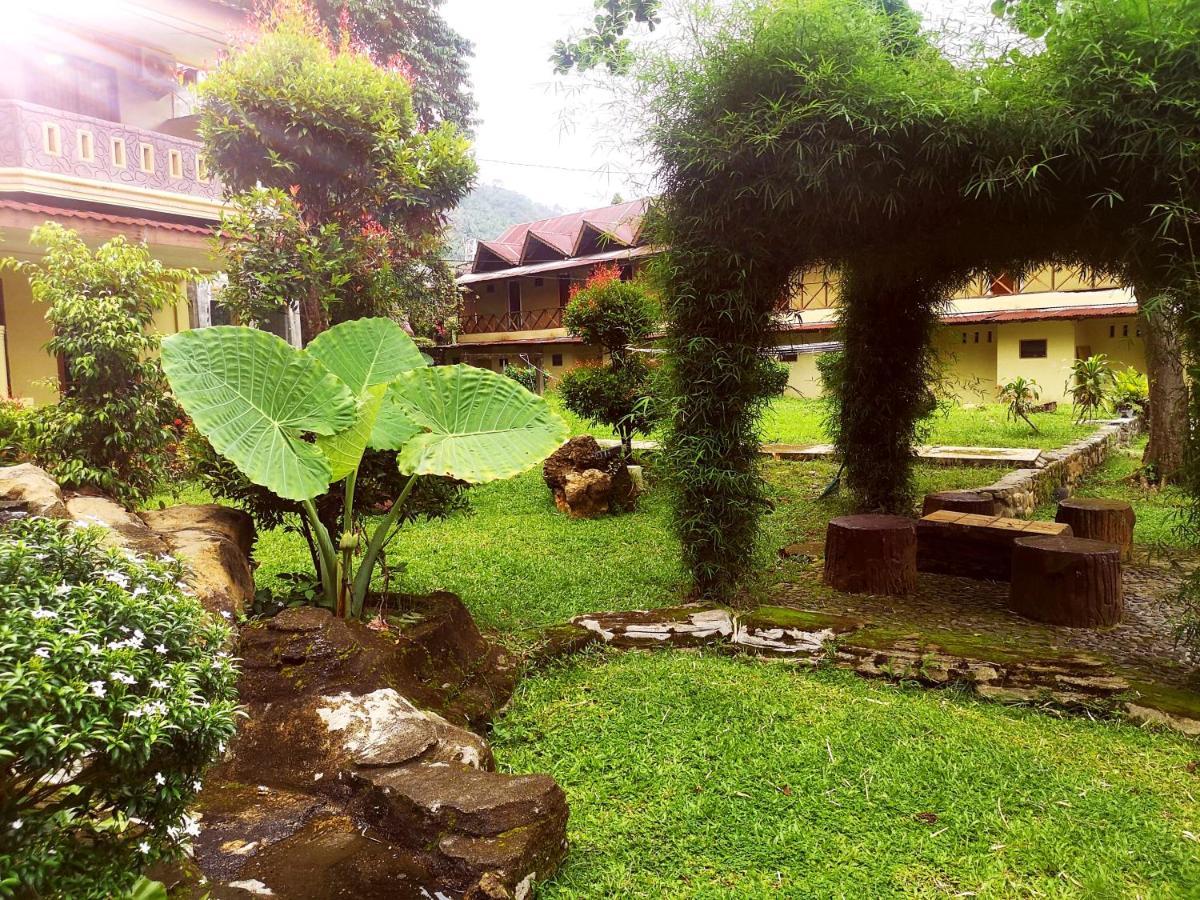 Wisma Leuser Sibayak Bukit Lawang Exterior foto